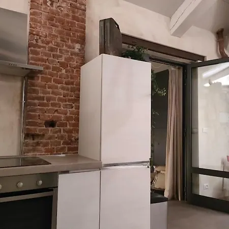 Aurora Urban Loft דירה