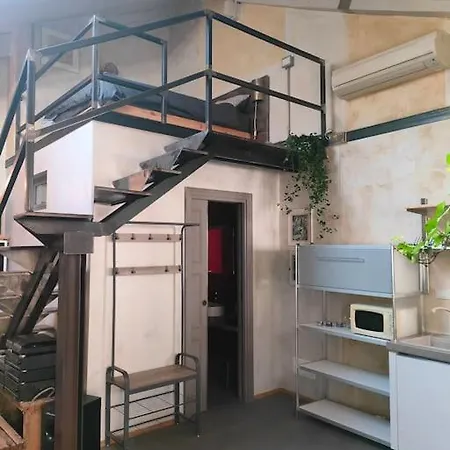 Aurora Urban Loft